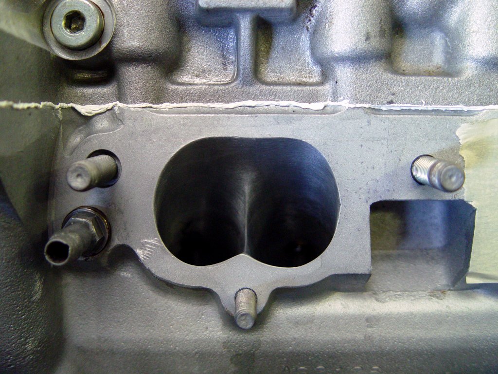 02_intake_port